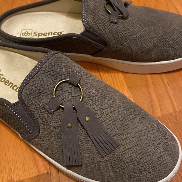 Spenco Bindie Embossed Suede Slip-on - Picture 8 of 12